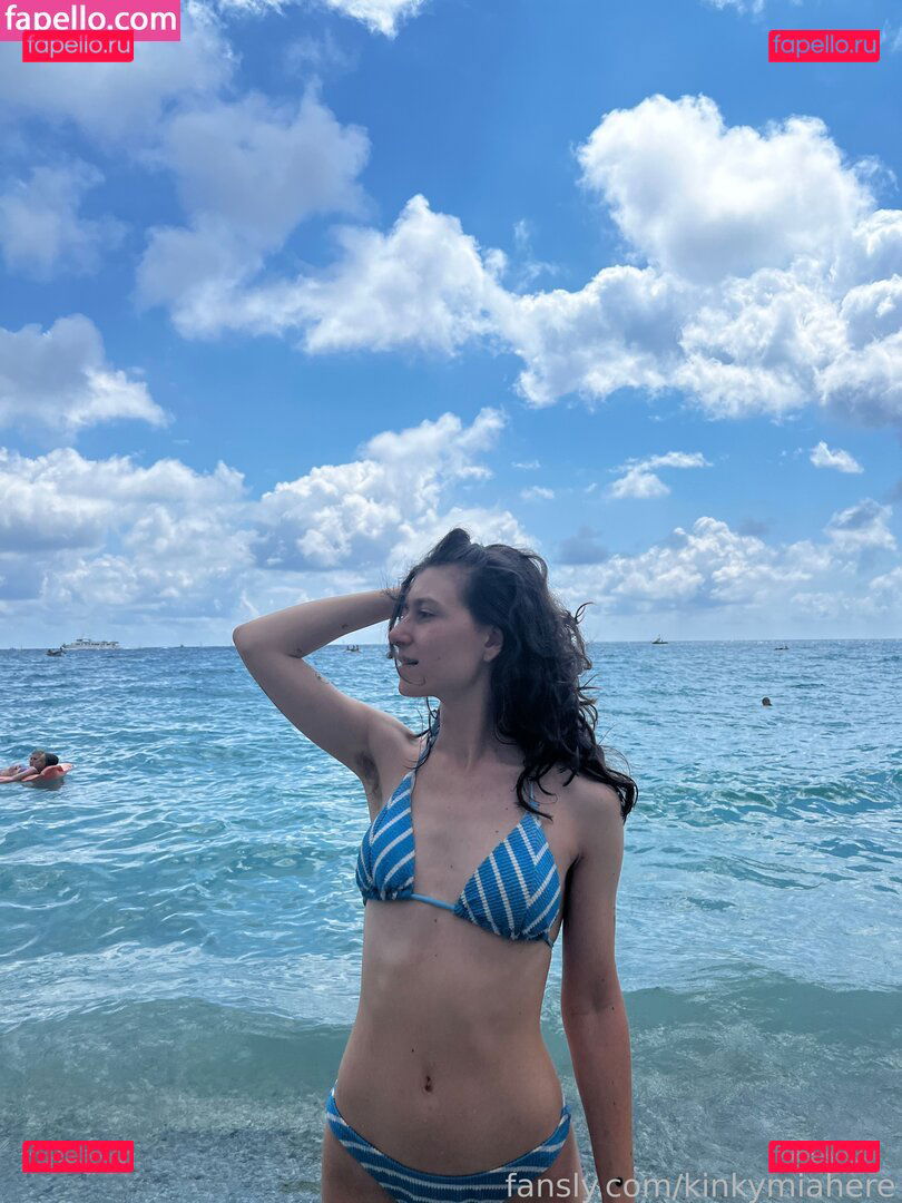 kinkymiahere / kinkywhitegirl / wowmiami_ Onlyfans Photo Gallery 