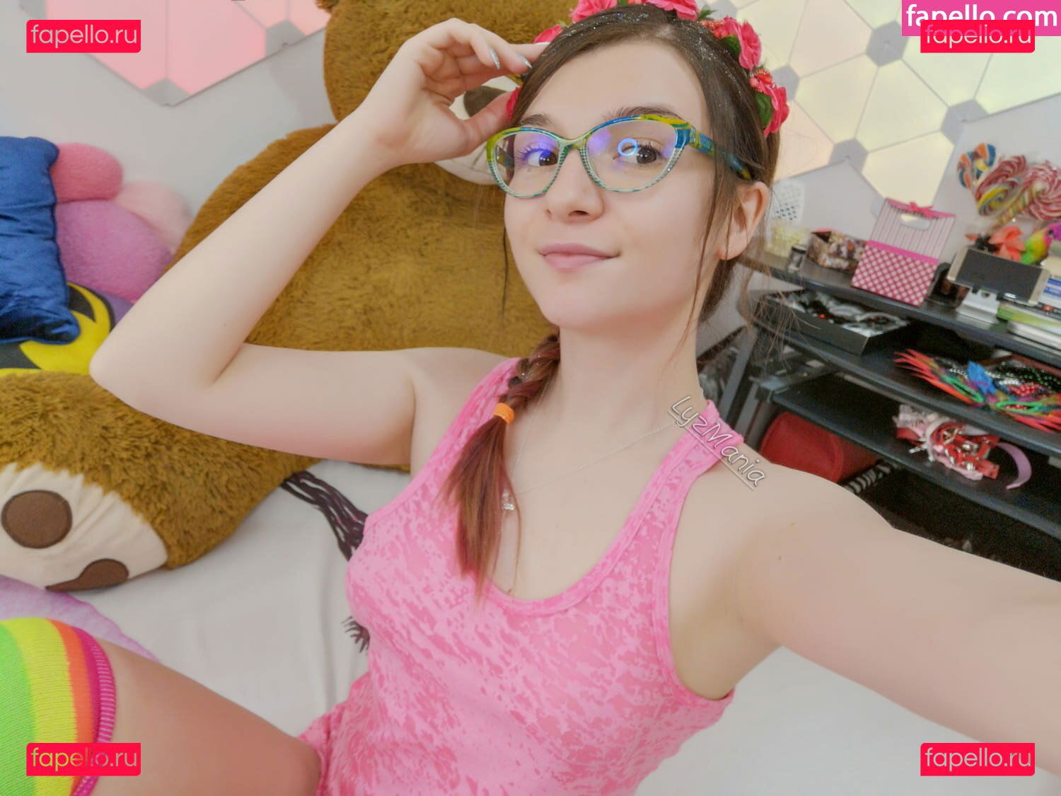 Lyzmania / lyzmania_ Onlyfans Photo Gallery 