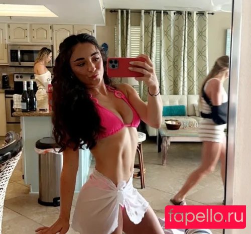 Elena Arenas Nude Onlyfans Photo 44
