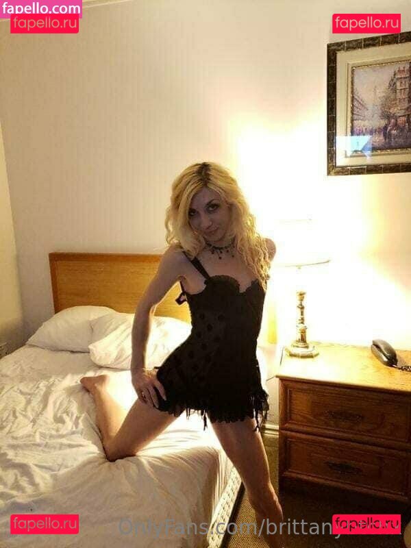 brittalinehan / brittanybtchx Onlyfans Photo Gallery 