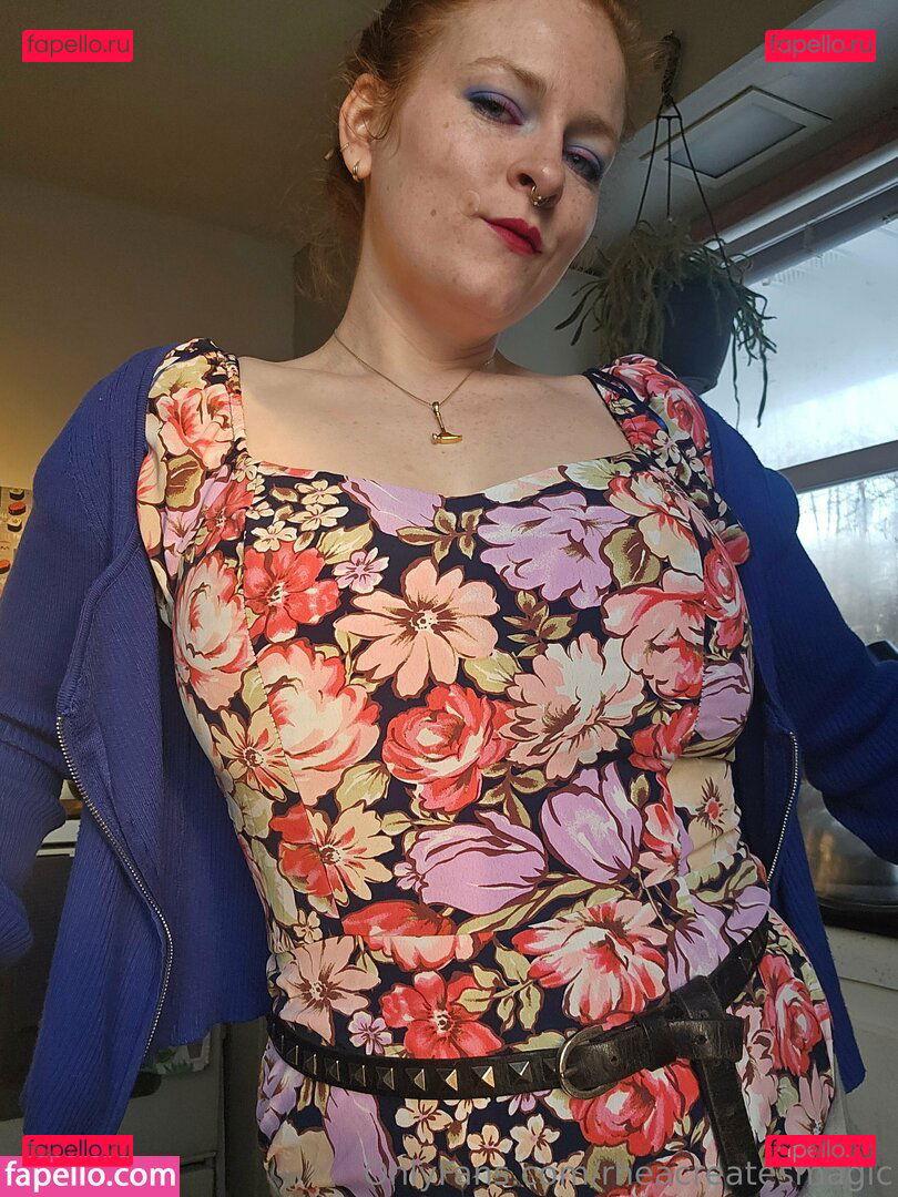 rheacreatesmagic Onlyfans Photo Gallery 