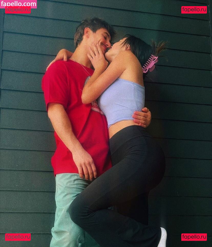 Grace / darlingrl / darlingrll / piscesxcherry Onlyfans Photo Gallery 