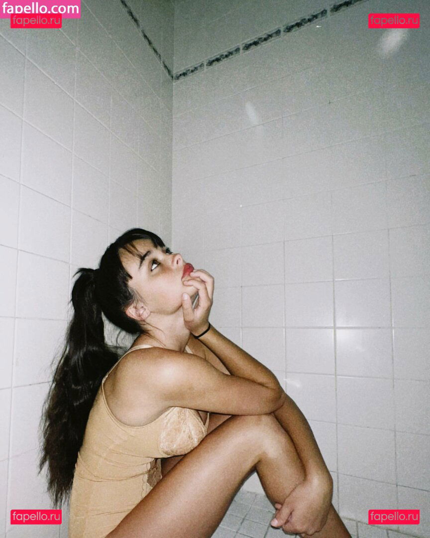 Grace / darlingrl / darlingrll / piscesxcherry Onlyfans Photo Gallery 