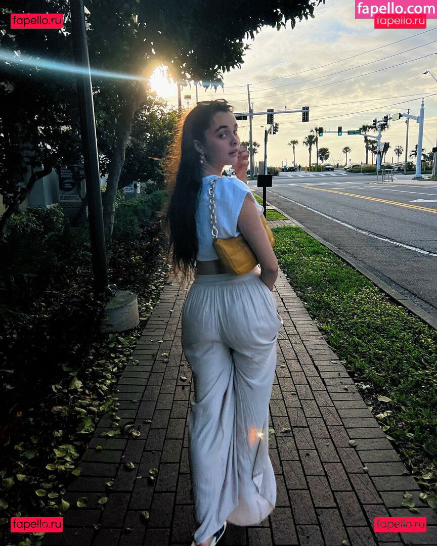 Grace / darlingrl / darlingrll / piscesxcherry Onlyfans Photo Gallery 