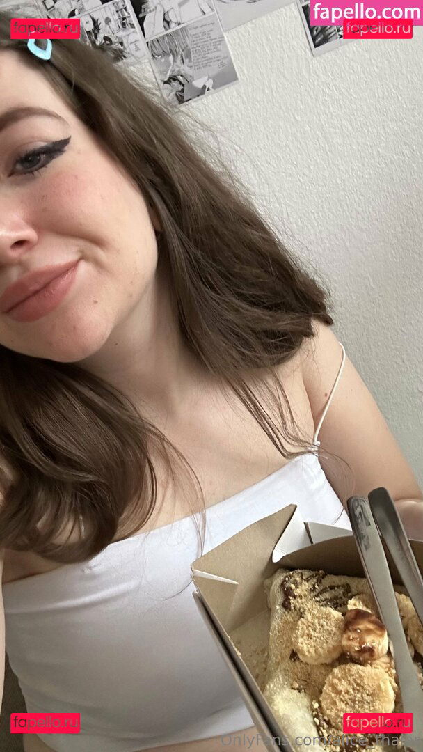 Alice Thaler / alice_thaler / alice_thaler_official Onlyfans Photo Gallery 