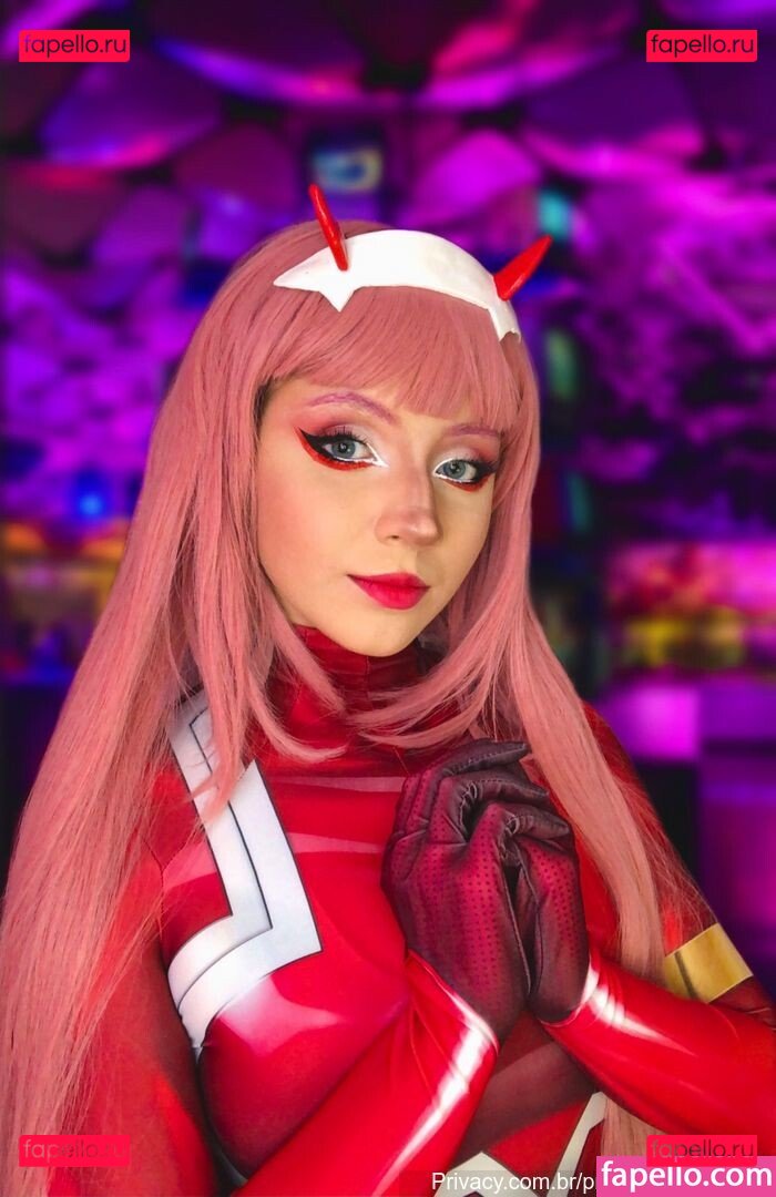 Laura Tsuki / lauratsukii / lunatsuki Onlyfans Photo Gallery 