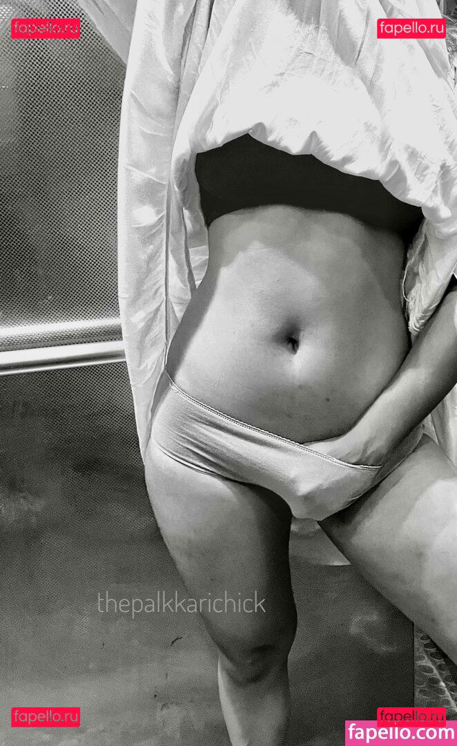 thepalkkarichick / thepeachick Onlyfans Photo Gallery 