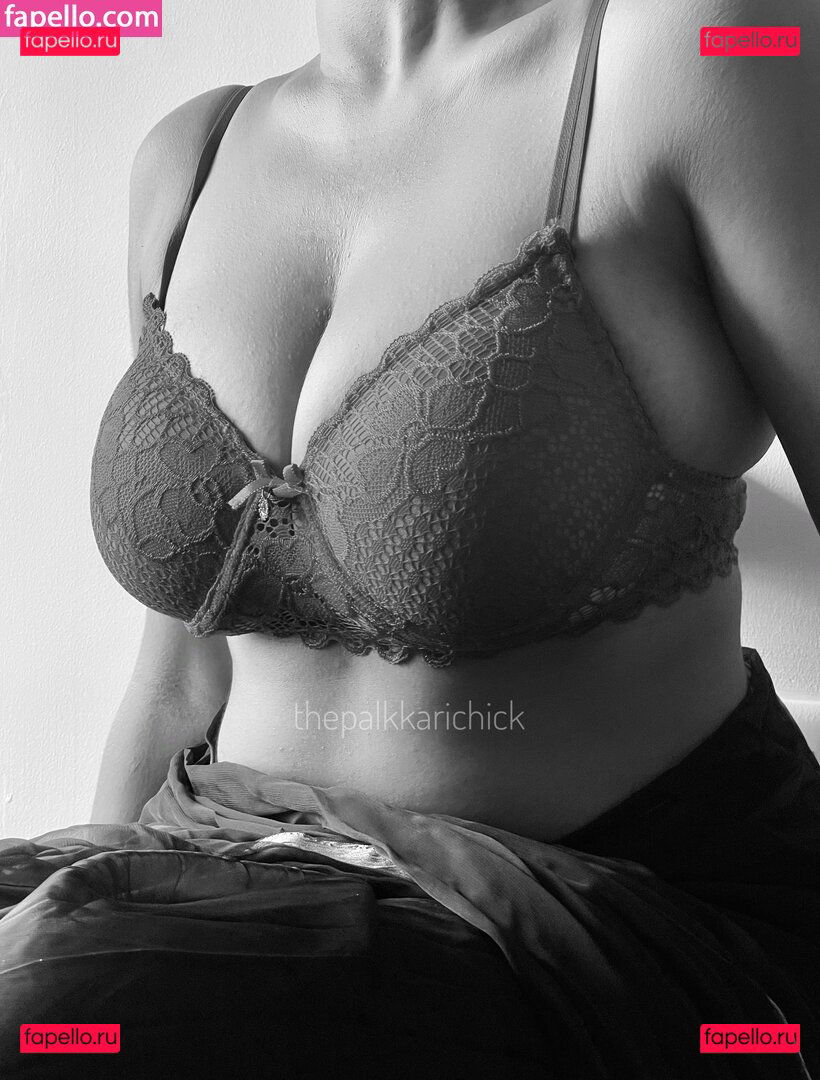 thepalkkarichick / thepeachick Onlyfans Photo Gallery 