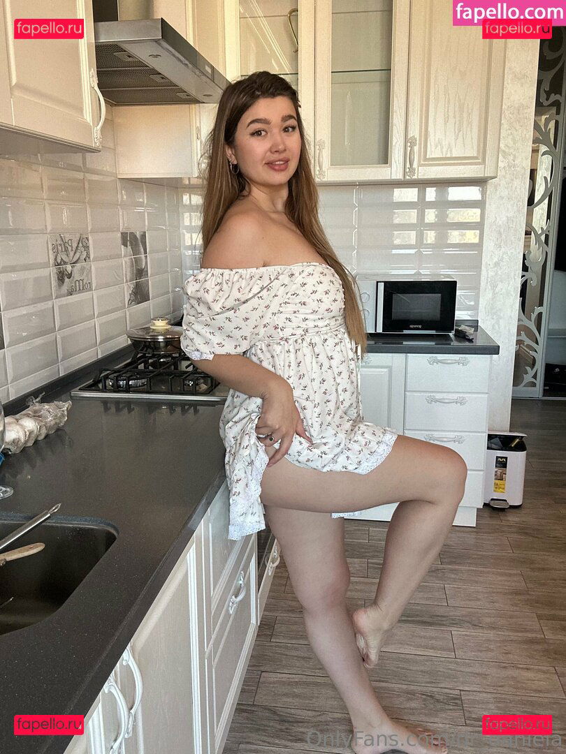 dr_daniela Onlyfans Photo Gallery 