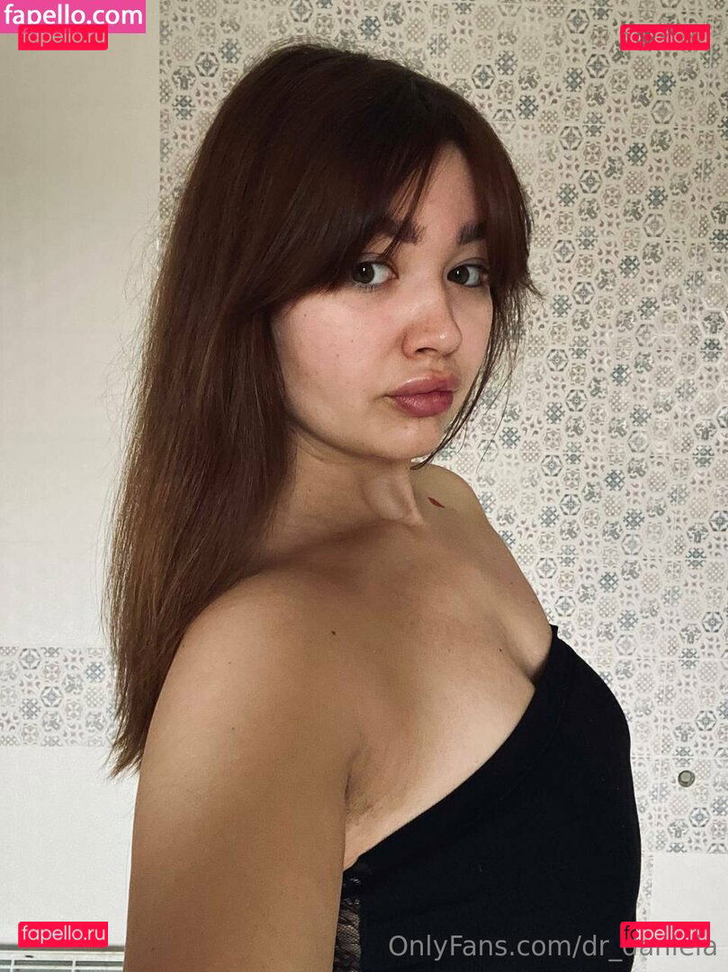 dr_daniela Onlyfans Photo Gallery 
