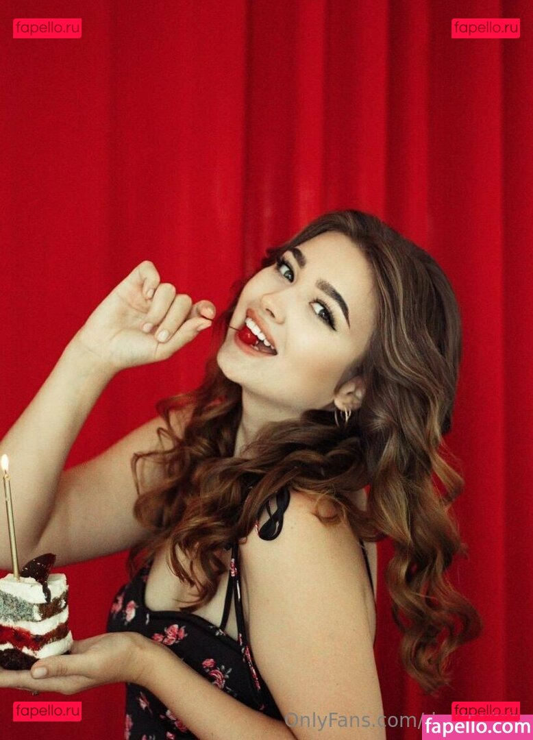 dr_daniela Onlyfans Photo Gallery 