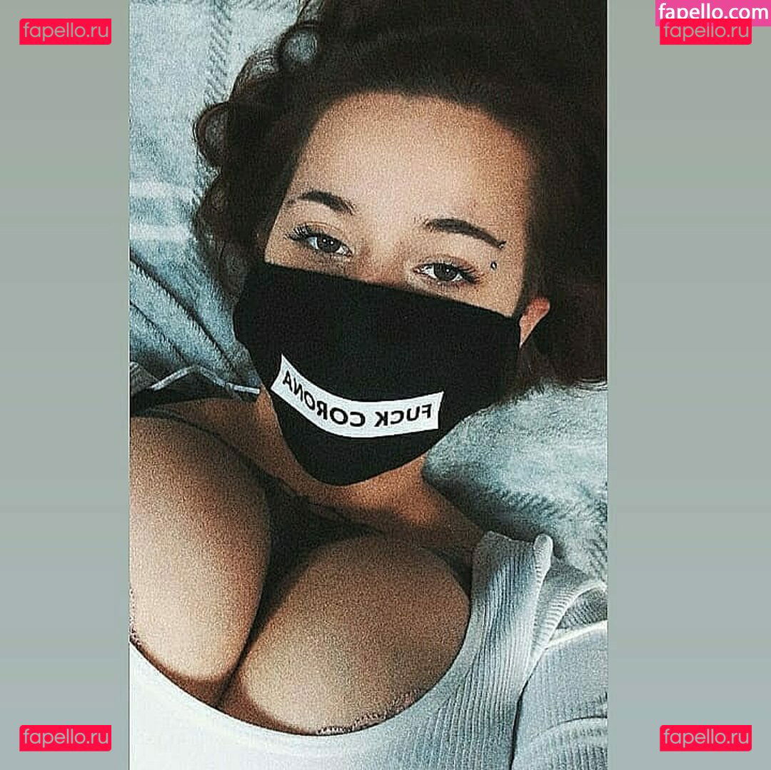 suzana_zvonar1 / suzizvonar Onlyfans Photo Gallery 