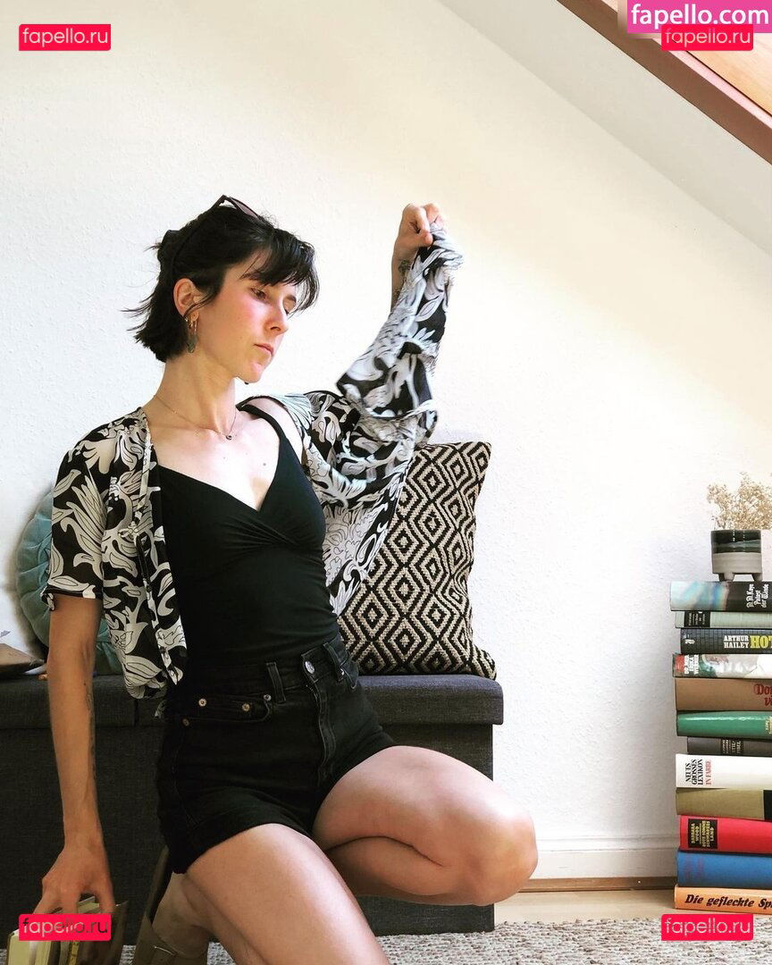 The Positive Switch / the_positive_switch Onlyfans Photo Gallery 