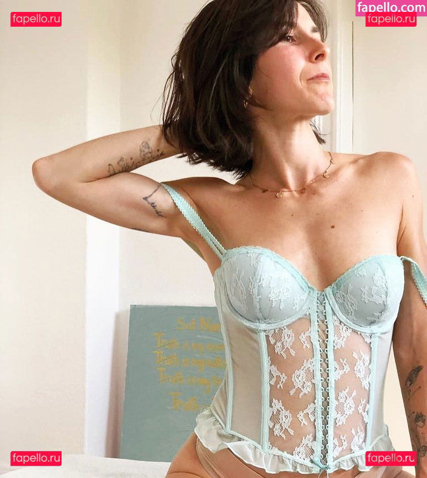 The Positive Switch / the_positive_switch Onlyfans Photo Gallery 