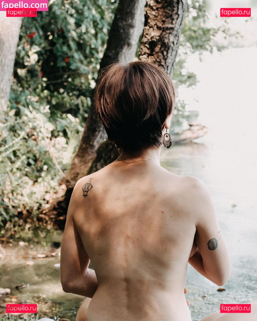 The Positive Switch Nude Onlyfans Photo 48