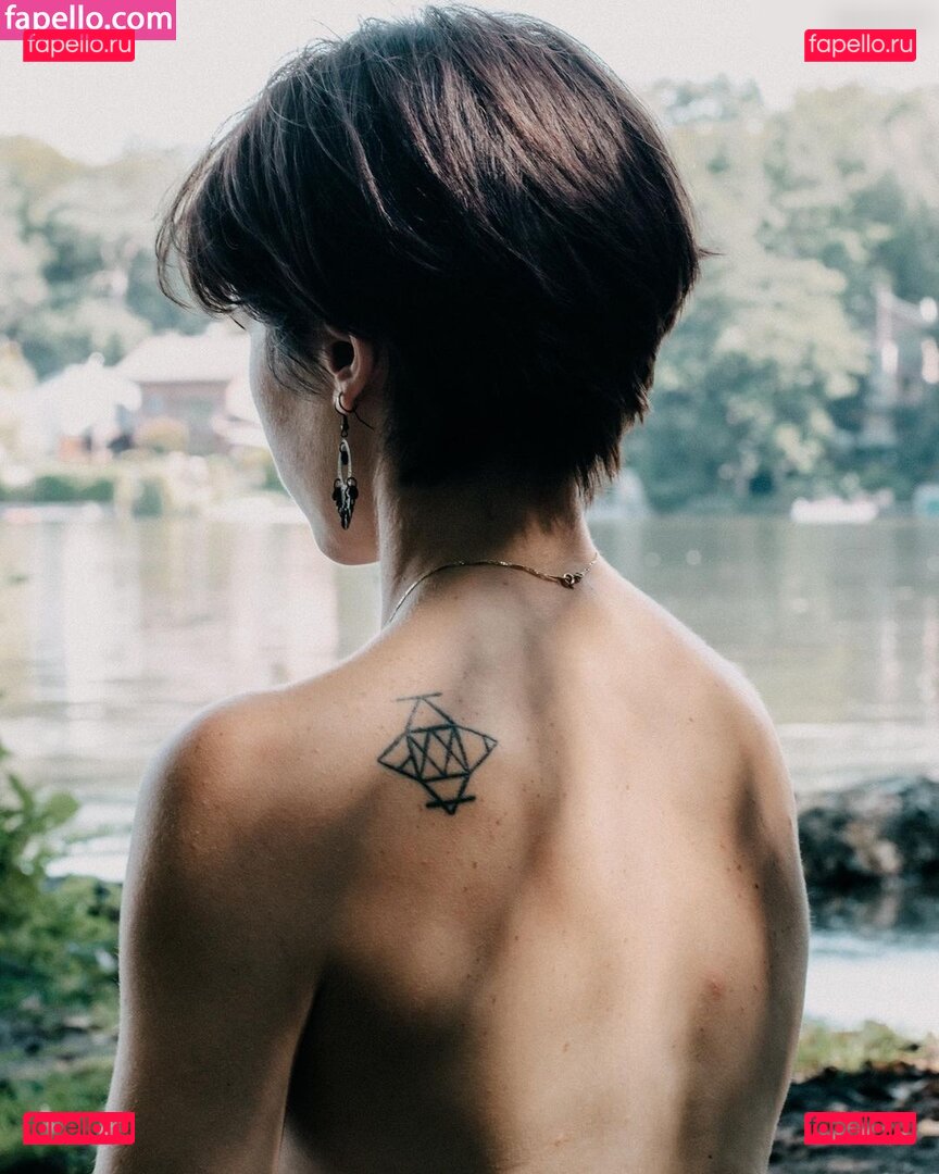 The Positive Switch Nude Onlyfans Photo 44
