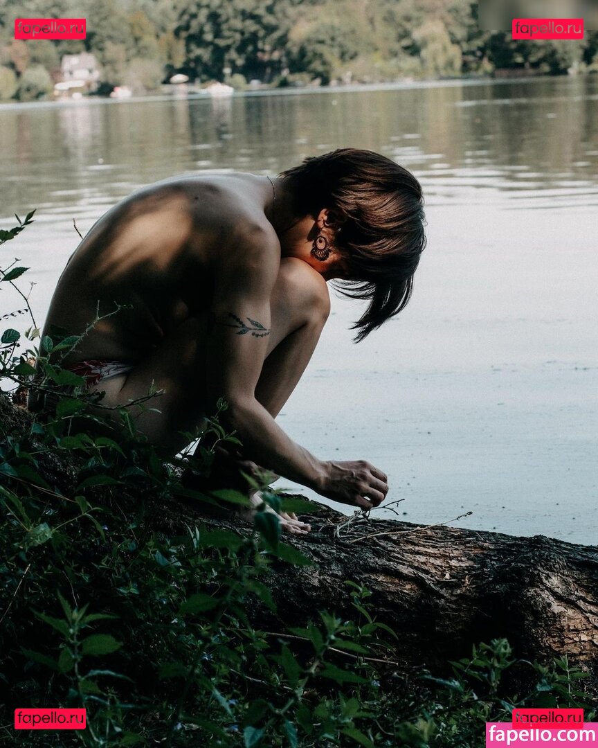The Positive Switch Nude Onlyfans Photo 43