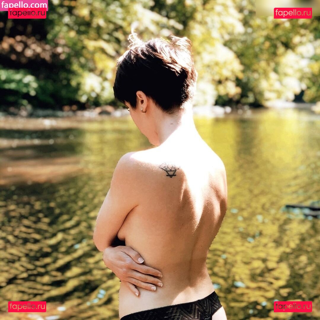 The Positive Switch Nude Onlyfans Photo 40