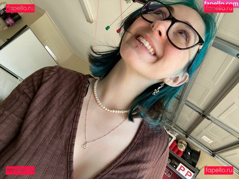 https: / impatient_carnation / impatientcarnation / myytulips Onlyfans Photo Gallery 