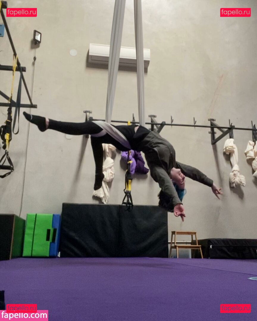 https: / impatient_carnation / impatientcarnation / myytulips Onlyfans Photo Gallery 