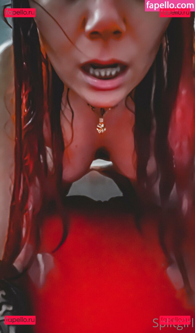 split.girl Nude Onlyfans Photo 44