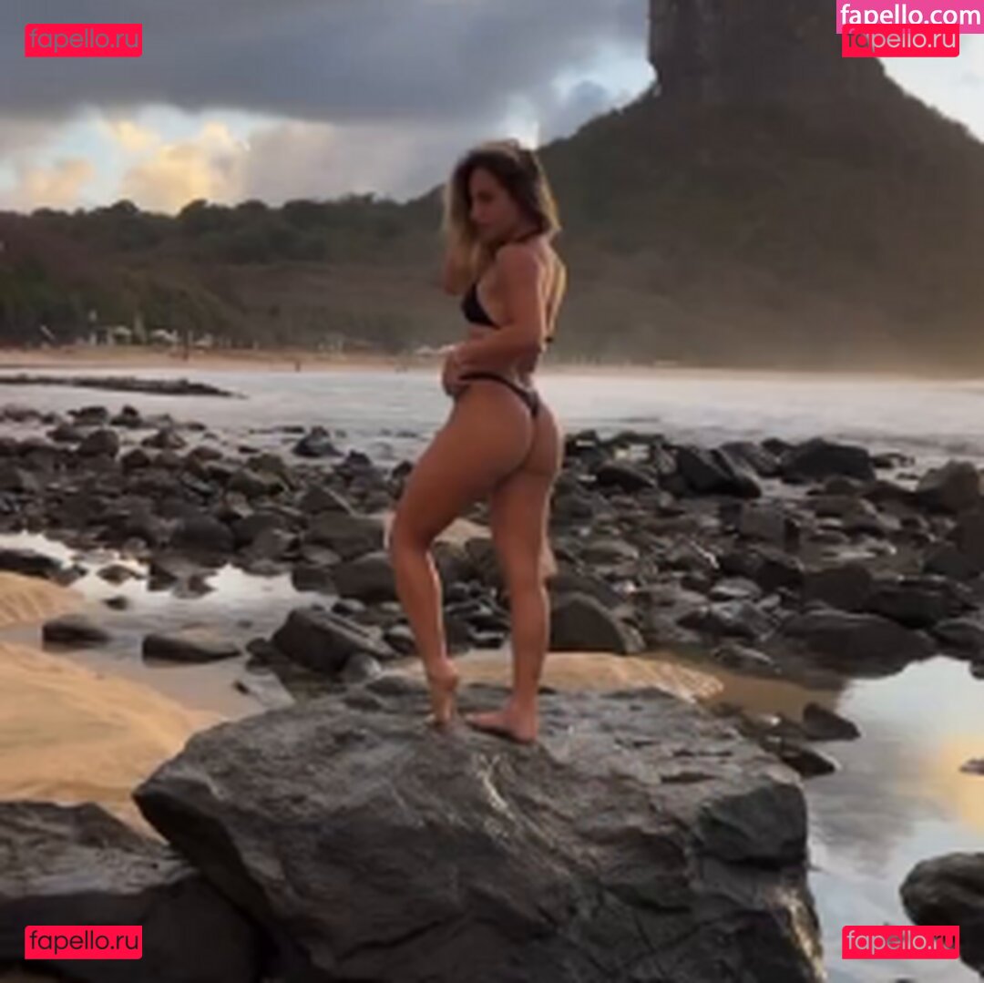 Bruna Griphao / brunagriphaoo Onlyfans Photo Gallery 