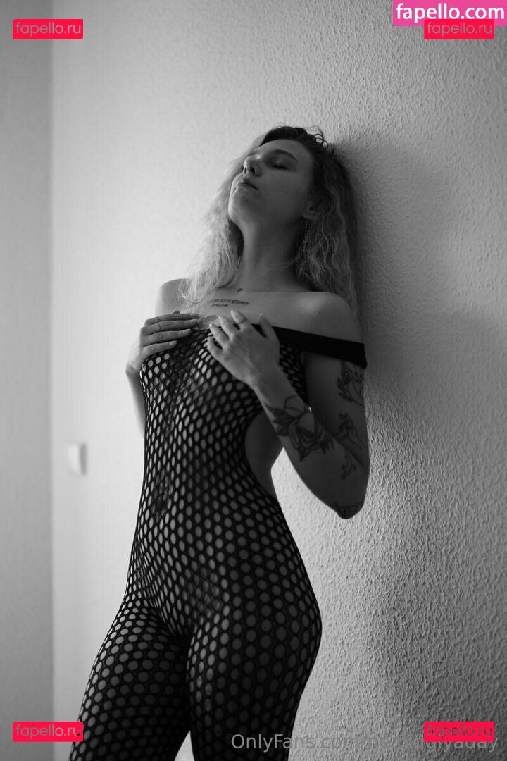 ne.pidglyaday Nude Onlyfans Photo 7