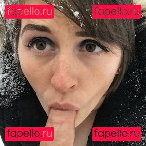 Embereon Nude Onlyfans Photo 3