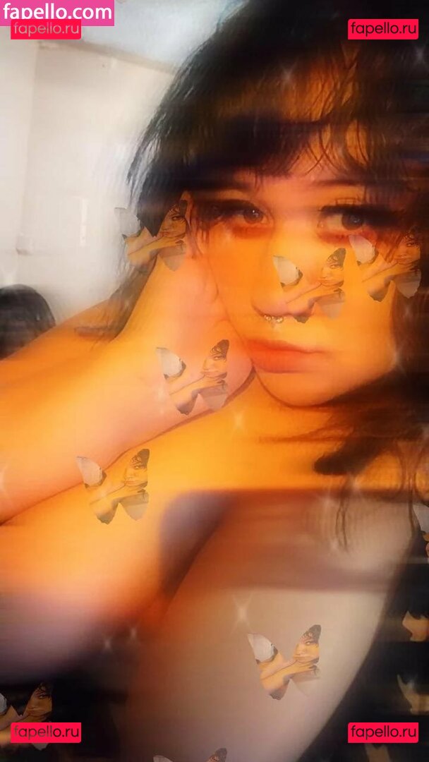 Moomochi Nude Onlyfans Photo 22