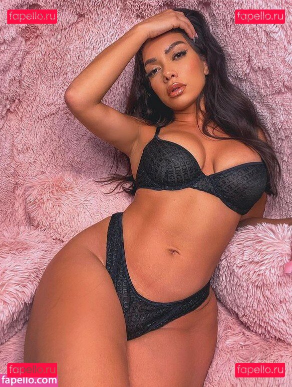 Ashley Peaches Nude Onlyfans Photo 33