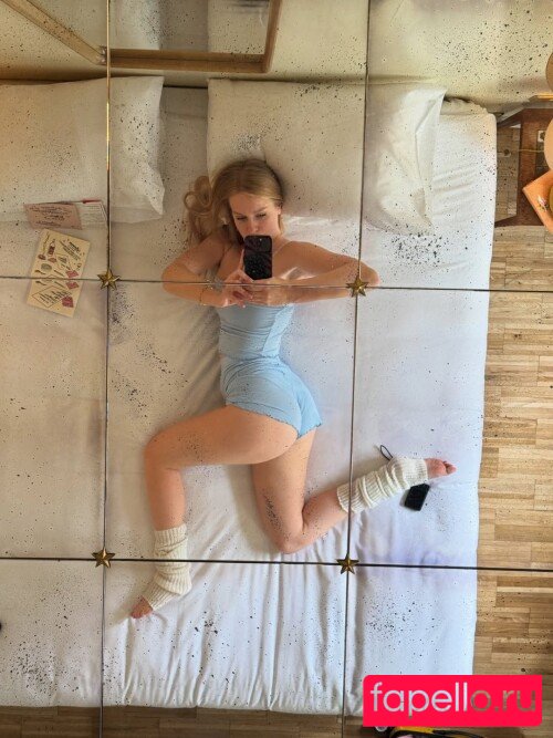 Vlada Dobryak Nude Onlyfans Photo 44