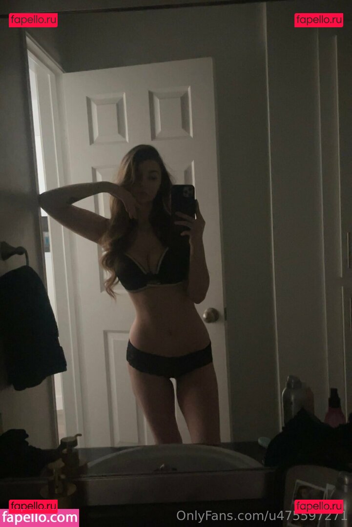 thefantasyella Onlyfans Photo Gallery 