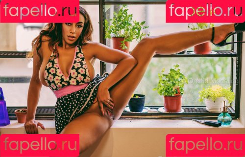 Ariana Gray Nude Onlyfans Photo 34