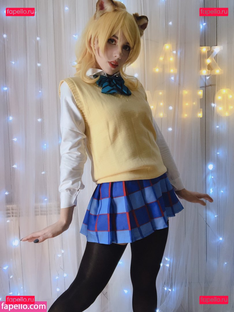 Takeomeow / Takewomewo Onlyfans Photo Gallery 