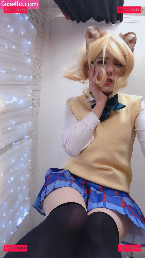 Takeomeow / Takewomewo Onlyfans Photo Gallery 