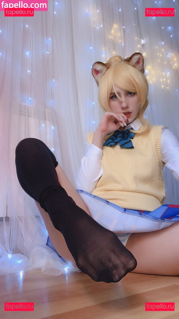 Takeomeow / Takewomewo Onlyfans Photo Gallery 