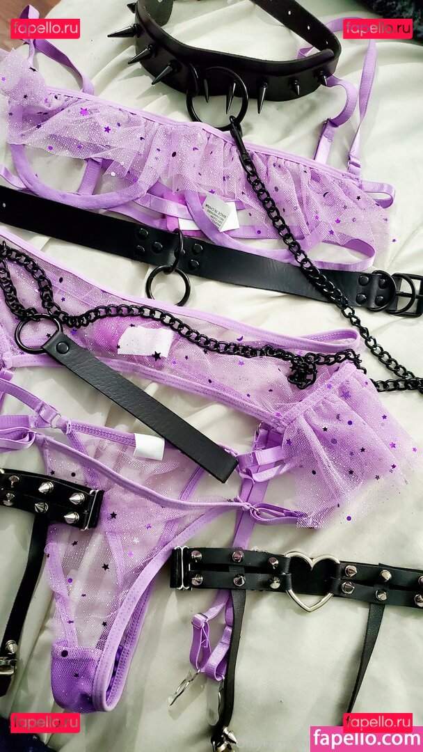 goth-kitteen.free Nude Onlyfans Photo 25