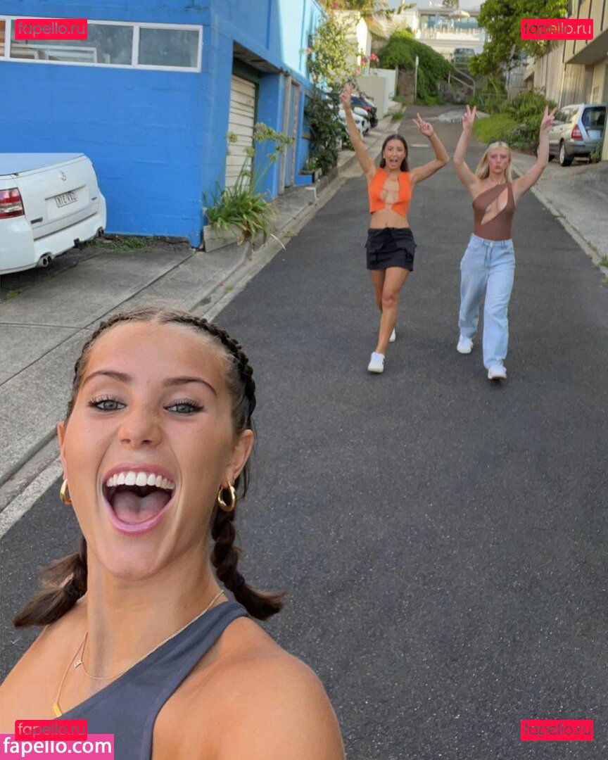 Emilia Dettorre / emilia.dettorre Onlyfans Photo Gallery 