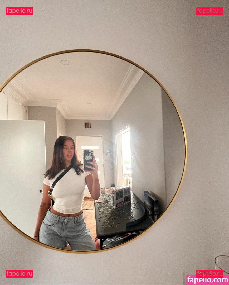 Emilia Dettorre / emilia.dettorre Onlyfans Photo Gallery 