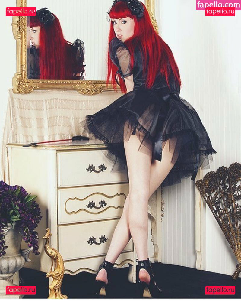 Melissa Drew / https: / melissadrew / melissadrewirl Onlyfans Photo Gallery 