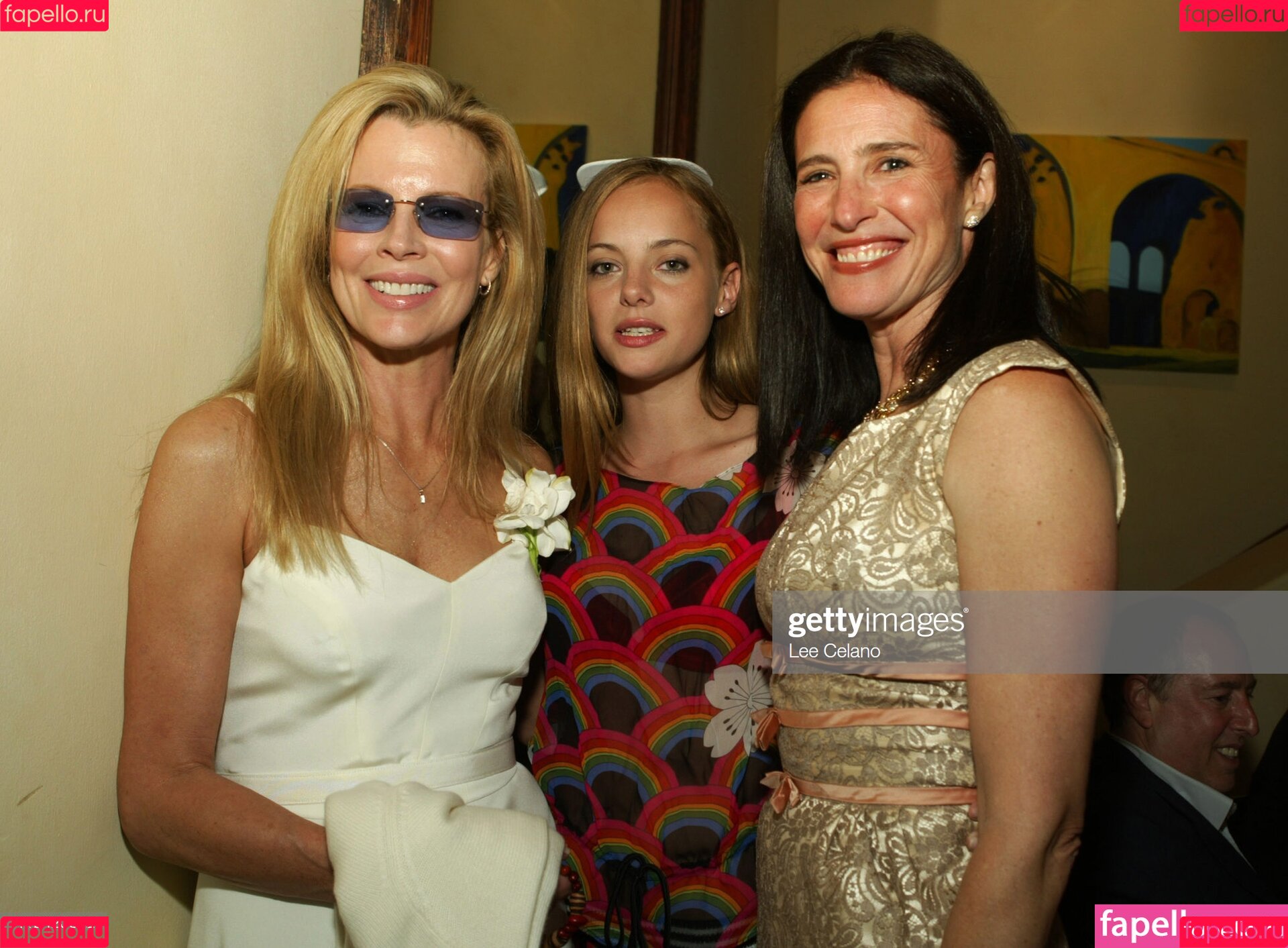 Mimi Rogers Onlyfans Photo Gallery 