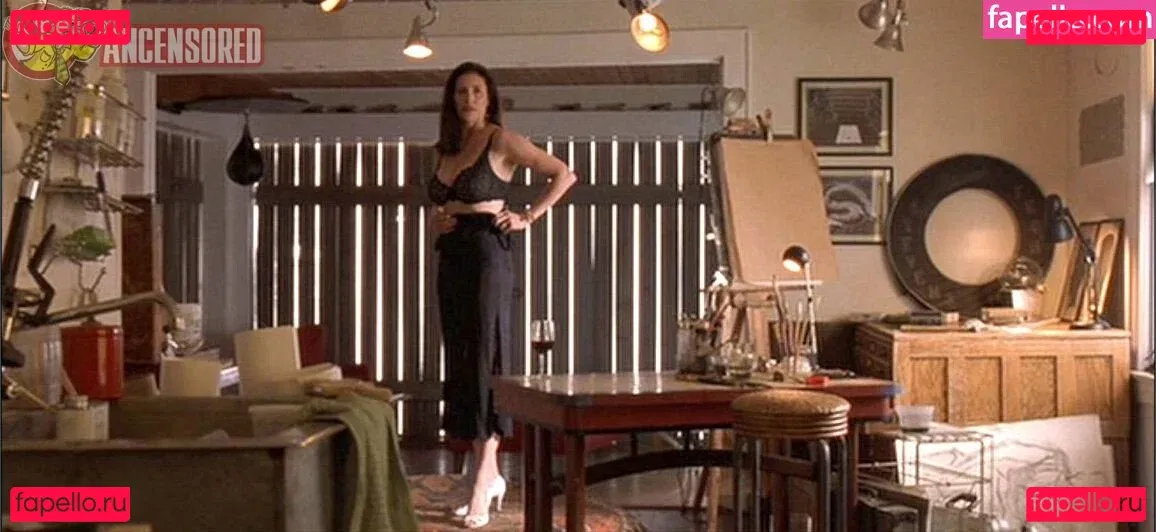 Mimi Rogers Onlyfans Photo Gallery 