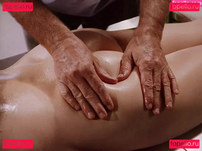 Mimi Rogers Onlyfans Photo Gallery 