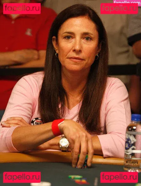 Mimi Rogers Onlyfans Photo Gallery 