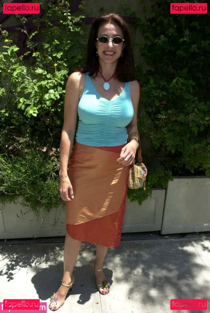 Mimi Rogers Onlyfans Photo Gallery 