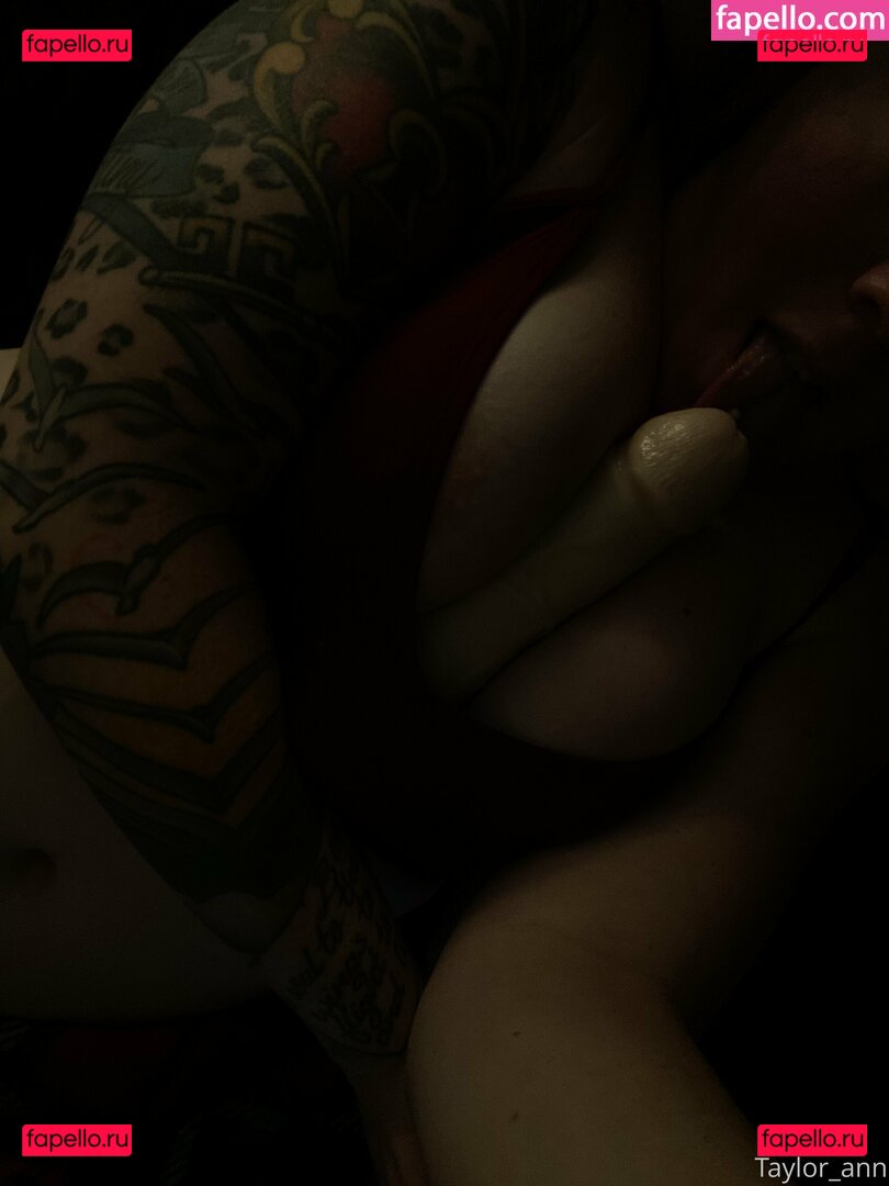 taylorann369 / taylorann69 Onlyfans Photo Gallery 