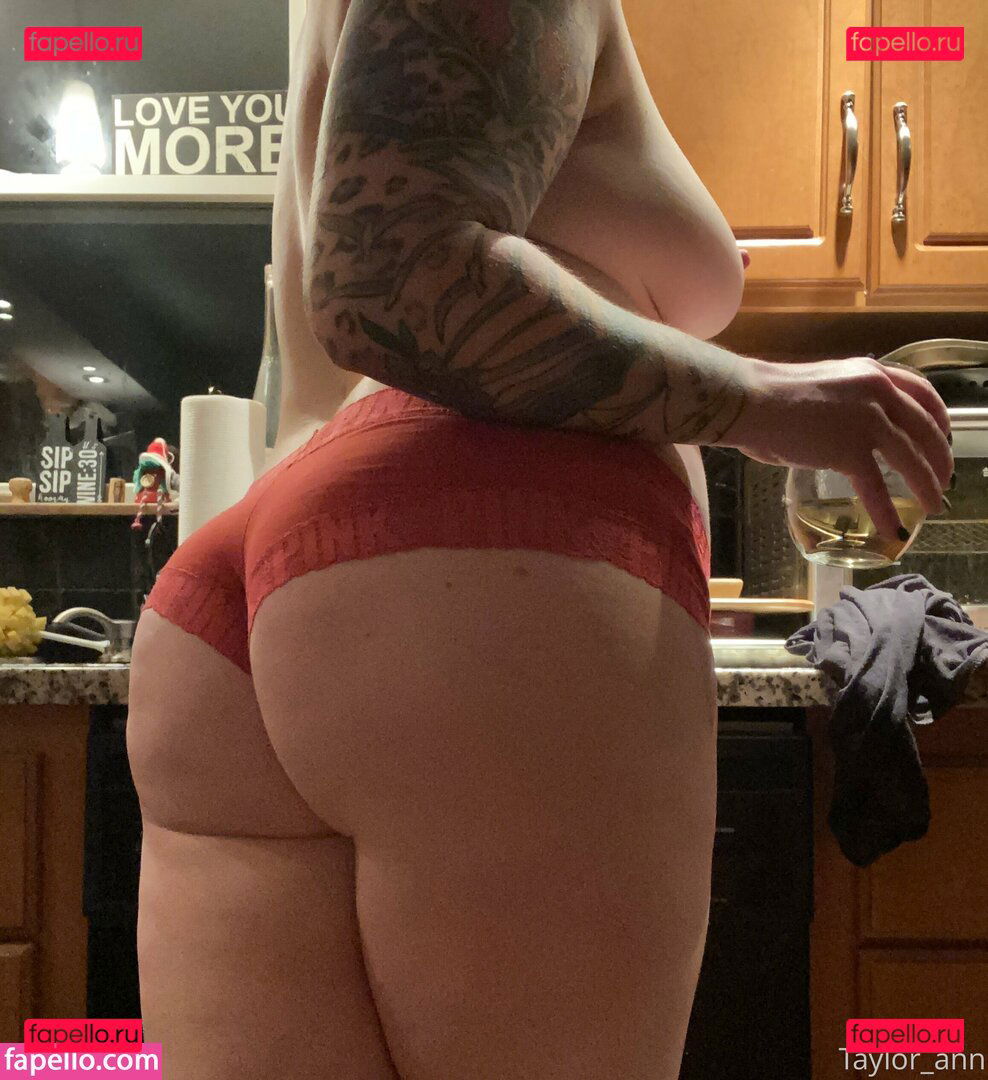 taylorann369 / taylorann69 Onlyfans Photo Gallery 