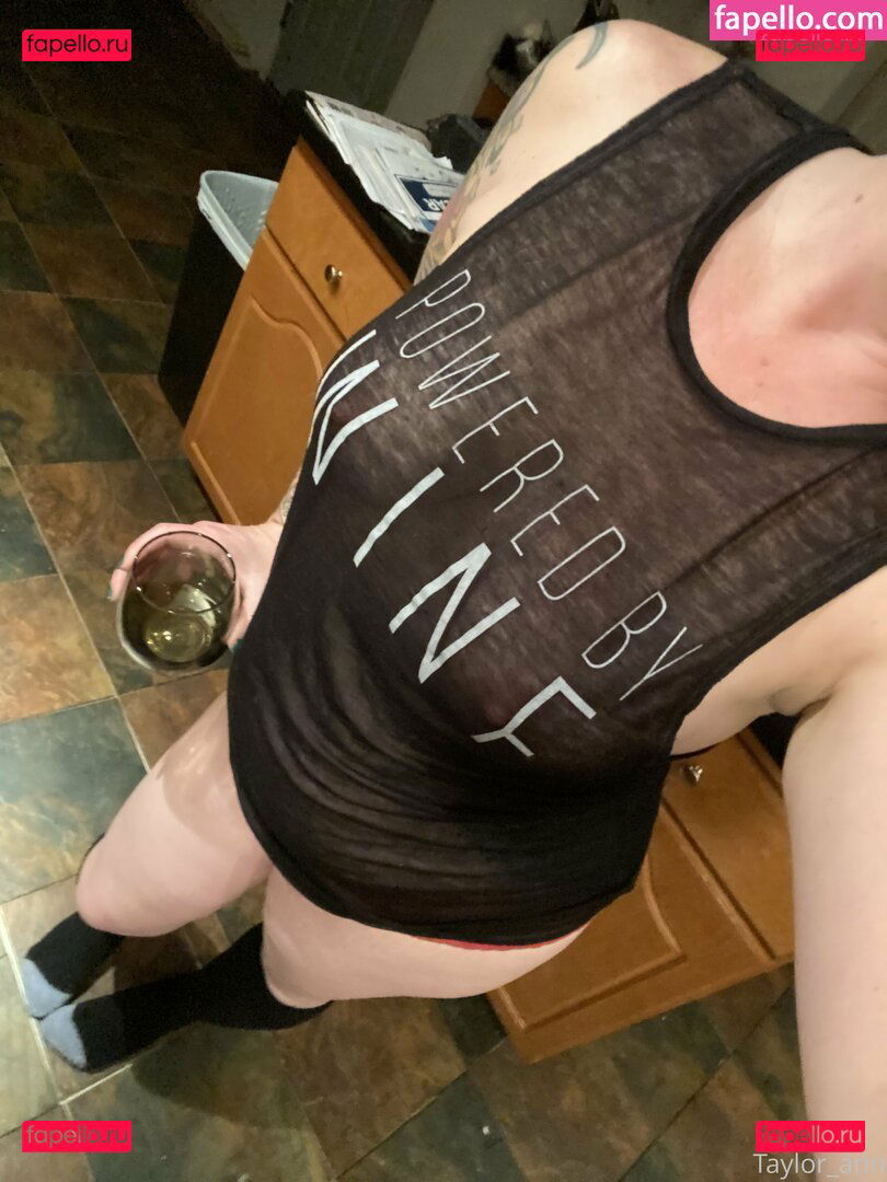 taylorann369 / taylorann69 Onlyfans Photo Gallery 