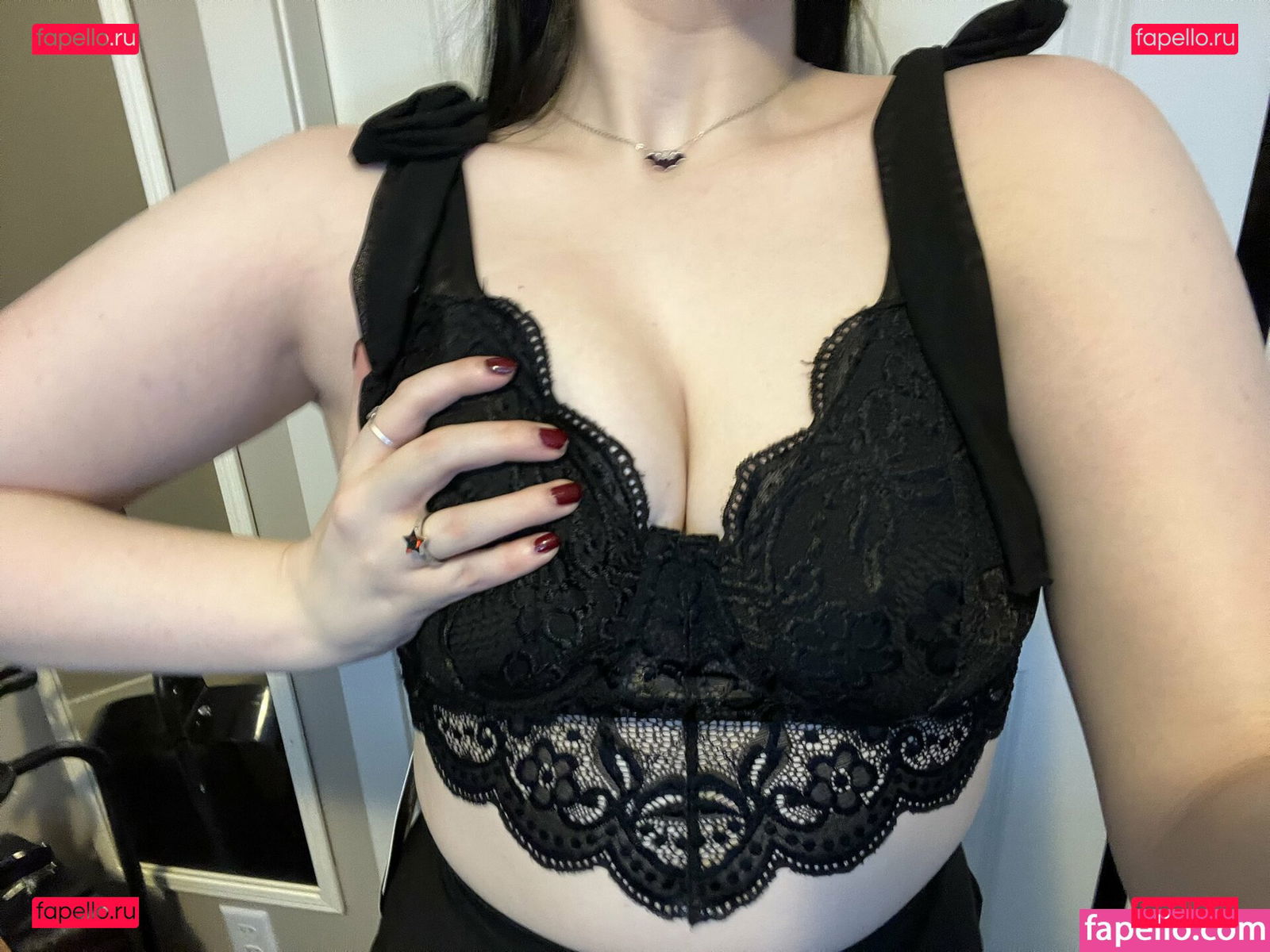 gothg0blin / nsfwgoth / nsfwgothicfurry Onlyfans Photo Gallery 