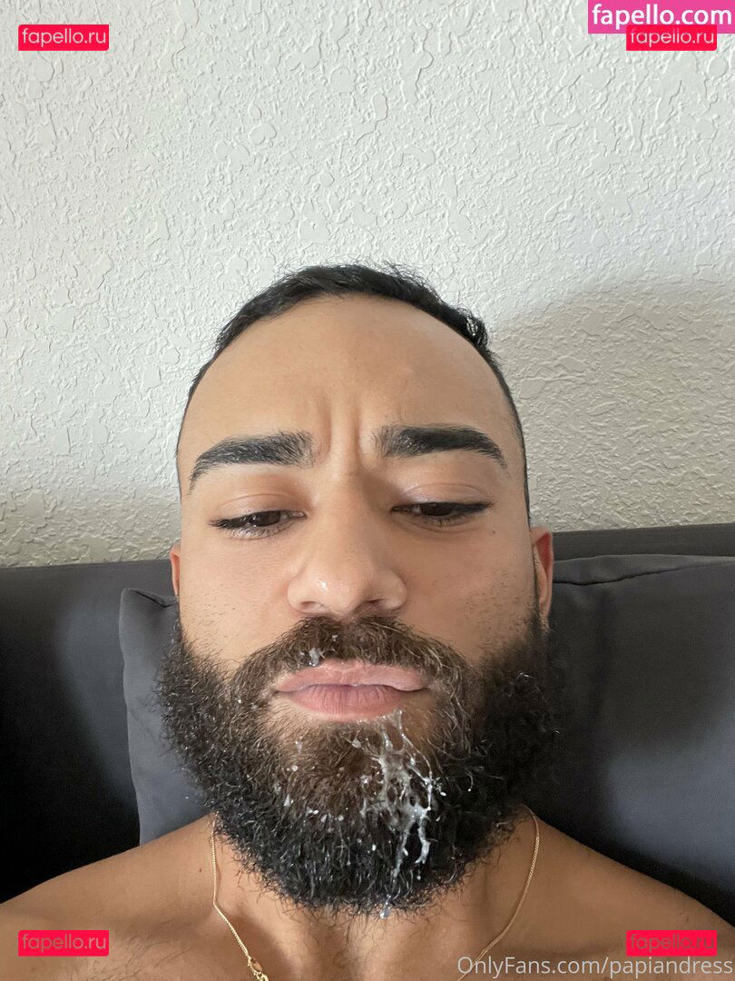 papiandres / papiandress Onlyfans Photo Gallery 